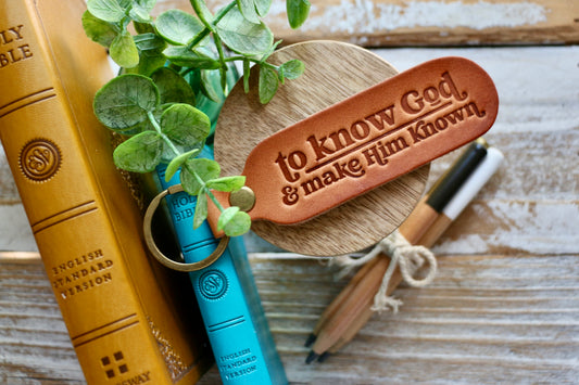 to know God & make Him known leather keyring (camel/natural) (version 2)