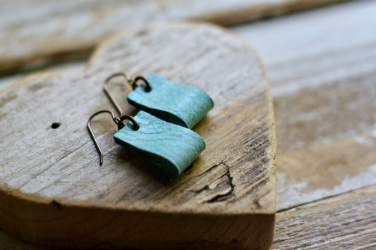 simple loop genuine leather earrings in matte light turquoise