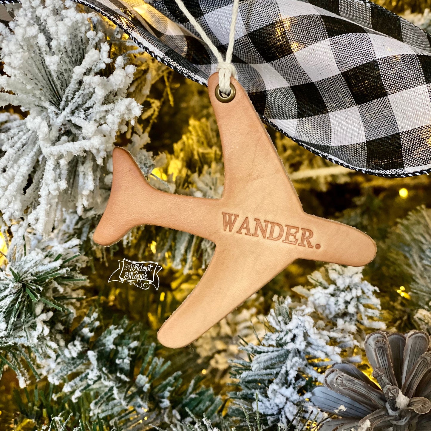 leather ornament airplane WANDER (natural unpainted)