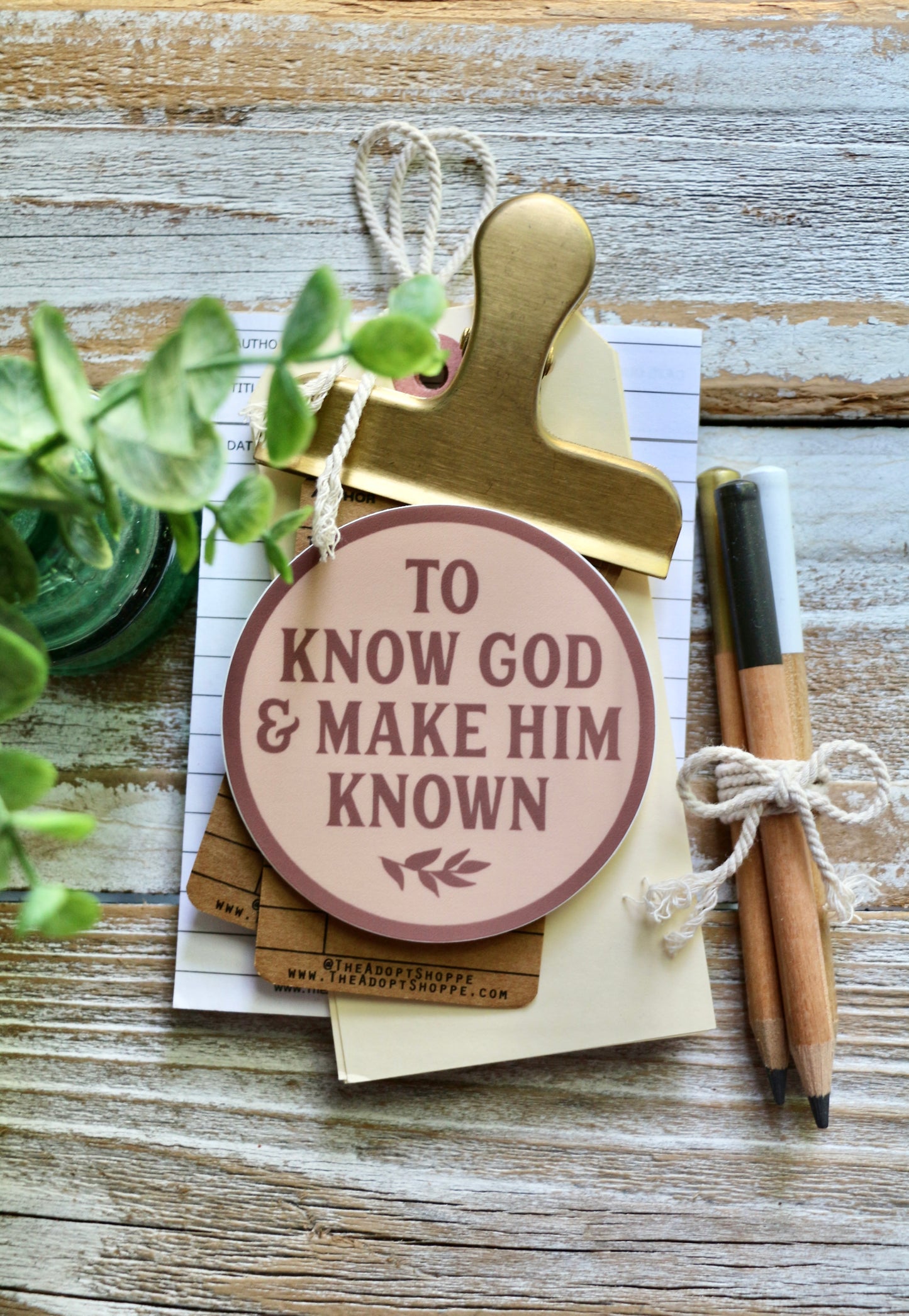 to know God & make Him known (round) waterproof vinyl sticker decal