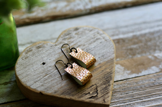 simple loop genuine leather earrings in peach shimmer